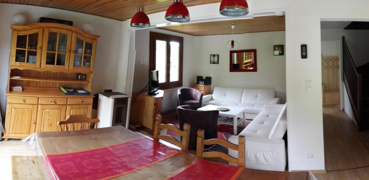 LE BOIS JOLI Chalet 4 étoiles CLEDICIHOME Cadre paisible en lisière de forêt Gérardmer Extérieur photo